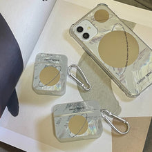 Carregar imagem no visualizador da galeria, EXCLUSIVIDADE Kit 2x1 Capa para Celular e Estojo para Airpod com Espelho
