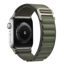 Carregar imagem no visualizador da galeria, LANÇAMENTO Pulseira Nylon à Prova Dágua para Smartwatch Apple
