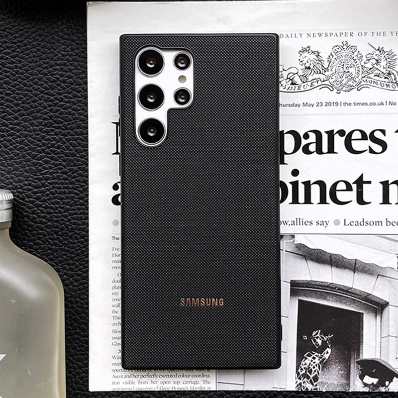 EXCLUSIVIDADE Case Slim Premium Fibra de Carbono Alta Proteção para Samsung